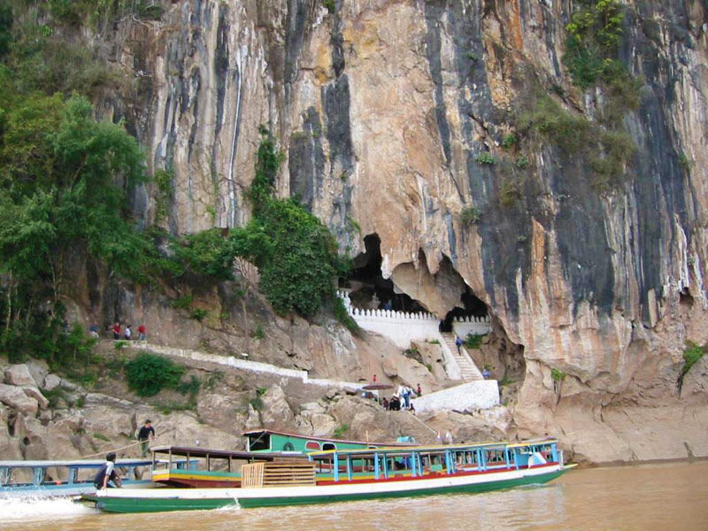 Capture the authentic charm of Pak Ou’s lush scene